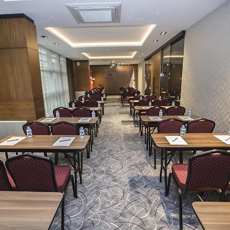 Honour Hotel Nigde Esterno foto